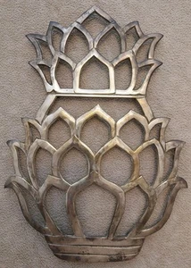 Vintage 70's Brass Pineapple Trivet -P W F / PWF ~ Taiwan ~ 9" x 6" - Picture 1 of 5