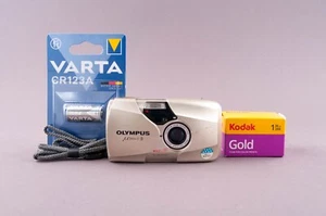 Olympus Mju II QD Stylus Epic DLX 2,8/35mm Point & Shoot 35mm Film Camera - Picture 1 of 18