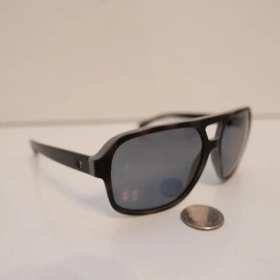 Gafas de sol cuadradas polarizadas A|X Armani Exchange AX4061S para hombre, GRIS/TOP MATE GR Foto 1 de 4