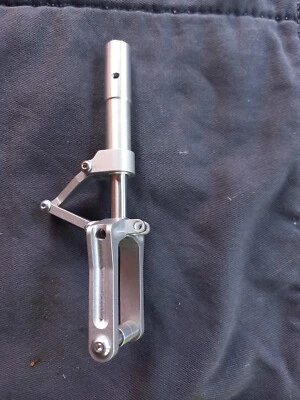 Bugfahrwerk NLG für PC-24 für Räder bis 25mm Breite komplett - Bild 1 von 4