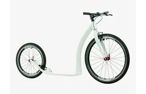 Crussis Cobra One 4.2-1 White Tretroller Alurahmen - Bild 1 von 3