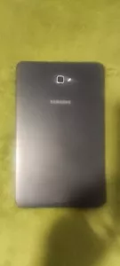 Tablet Samsung Sm-T580 - Imagen 1 de 3