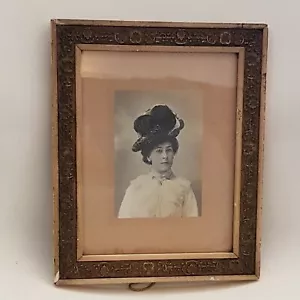 Antique Framed Photo Of Edwardian Lady In Original Frame (A12) - Picture 1 of 11