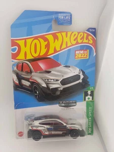 Hot Wheels - ZAMAC - Ford Mustang Mach E 1400 (2022 HW Green Speed) - Picture 1 of 2