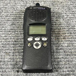 Radio troncal digital Motorola XTS2500 700-800 MHz P25 Astro H46UCF9PW6BN - Imagen 1 de 6