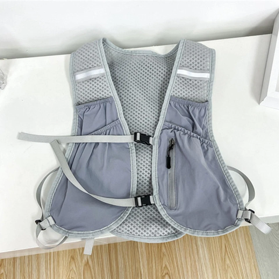 Running Vest Pack Daypack with Reflective Strips Fashion Sweatproof Hydration - Image 1 of 1