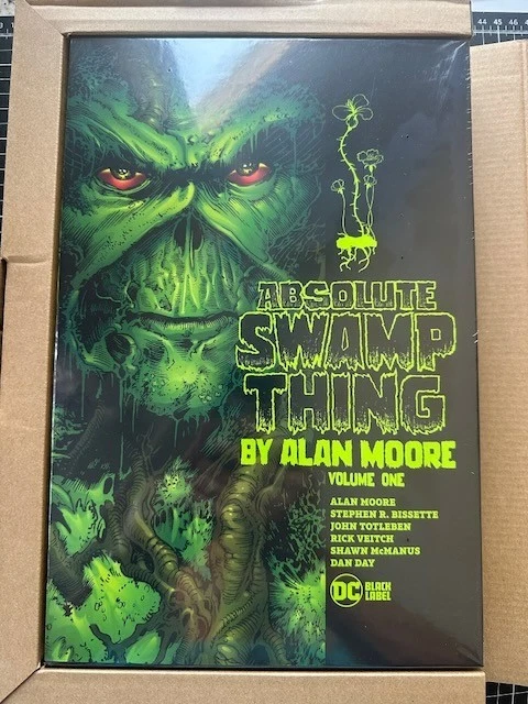 DC Absolute SWAMP THING VOL 1,2,3 tapas duras selladas en cajas exteriores Alan Moore Foto 1 de 4
