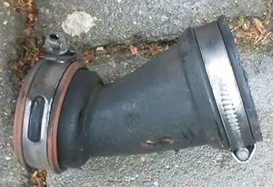 Ford Mondeo mk4 2010-2014 UFBA 2.0 diesel TURBO AIR PIPE ELBOW - Picture 1 of 2