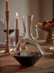 COX & COX Spiral Decanter - Almost Brand New - RRP £45.00 - Picture 1 of 5