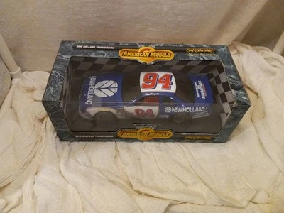 Винтажный NASCAR #94 Рон Барфилд New Holland 1996 Ford Thunderbird 1:18 - Изображение 1 из 4