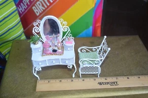 Dollhouse White Metal Mirror Vanity w/ Chair Decorated perfume tray Brush Pink - Picture 1 of 8