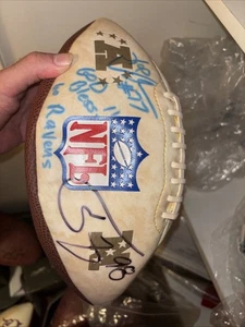 Fútbol americano firmado por Tony Siragusa y Kip Vickers Baltimore Ravens 2001 - Imagen 1 de 3