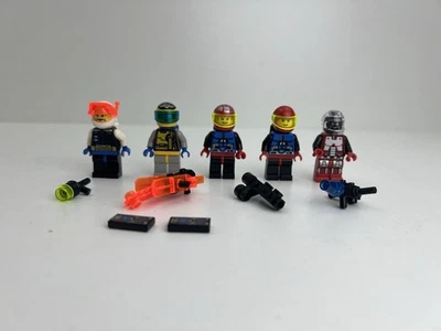 Vintage LEGO 6705 Space Explorers Minifigures 1994 Complete w/ Accessories  - Image 1 of 4