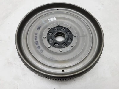 Mercedes Benz CLA45 AMG C117 4Matic 2013 M133 Flywheel A1330300005 J100 - Imagem 1 de 3