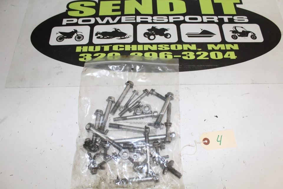 3 pernos de cárter Tigershark - 1998 TS770L 3008-212 Foto 1 de 1