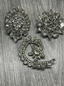 Weiss Brooch Pins set of 3 Rhinestone Brooch Pins 2" 2 1/2" Clear vintage - Picture 1 of 21