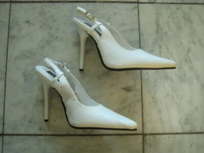 New WHITE 4.75" spike heels size 6 FREE SHIPPING very sexy - Image 1 of 4