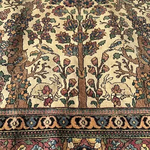 Antique Persiann Isfahann hand knotted wool rug 200x135cm - Picture 1 of 12
