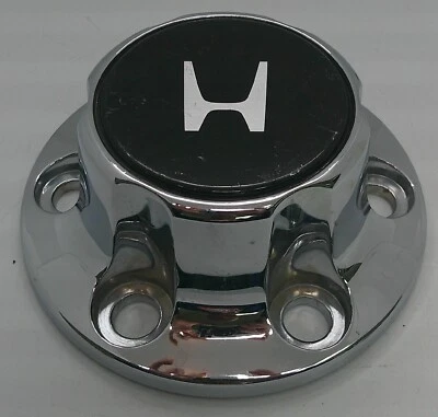 TAMPA CENTRAL DE RODA PASSAPORTE HONDA CROMADA 1998 1999 (P/N#897038 9770) - Imagem 1 de 2