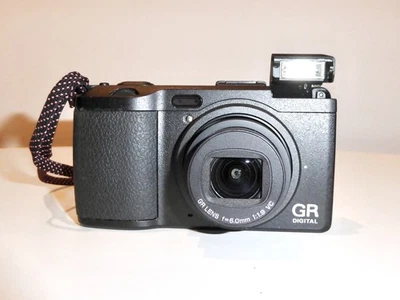 Ricoh GR IV 10.4 MP Digital Camera Black - Image 1 of 4
