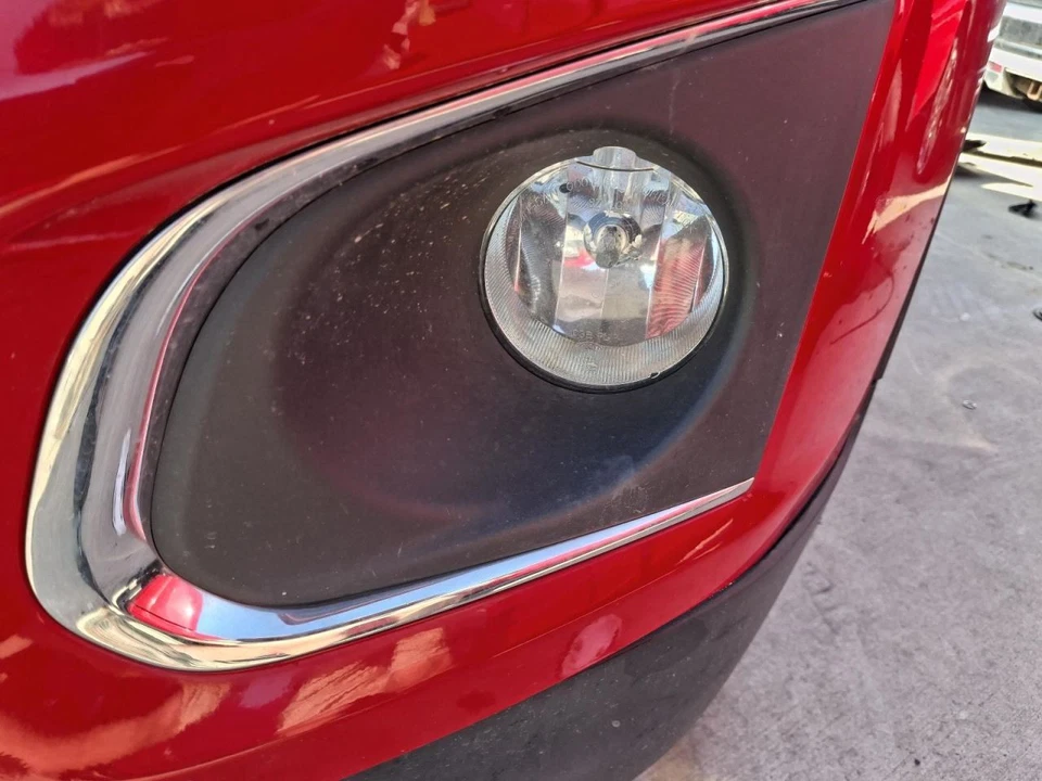 2015 Chevrolet Trax Left Driver Fog Light Assembly OEM Used 85K Miles - Изображение 1 из 1