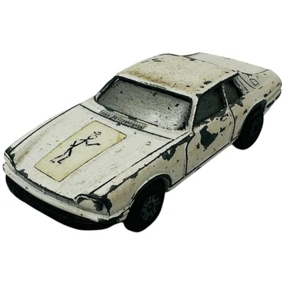 1975 vintage V12 Corgi Juniors Jaguar XJ-S The SaintWhite Diecast 1.64 Car - Image 1 of 4