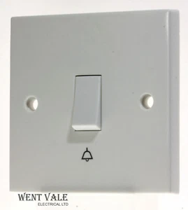 British General 900 Series - 914-01 - White Moulded - 10ax Retractive Bell Push - Picture 1 of 1