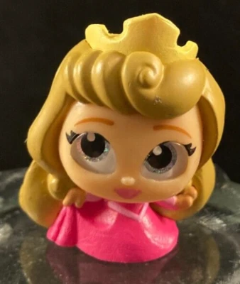 Disney Doorables - Aurora - Sleeping Beauty - Series 5 - Common - Image 1 of 4