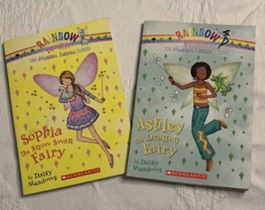 Regenbogen Zauberbuch Lot Ashley und Sophia Menge 2 Kapitel Bücher für kleine Mädchen - Bild 1 von 1