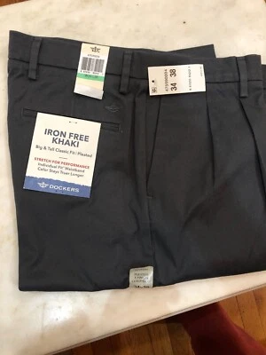 Dockers Men's Big & Tall Signature Pleated Stretch Khaki Pants Chinos 38/38  $68 - Image 1 of 4