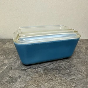 Vintage PYREX Refrigerator Dish Primary Blue 502-B with Ribbed Lid 502-C EUC - Picture 1 of 10