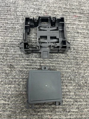 Sensor de radar de control de crucero piloto Honda 8S301-T90-A04 OEM 2023 Foto 1 de 4