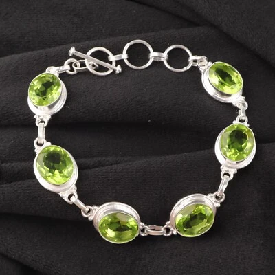 Peridot Gemstone 925 Sterling Silver Handmade Jewelry Bracelet Gift For Love - Image 1 of 3