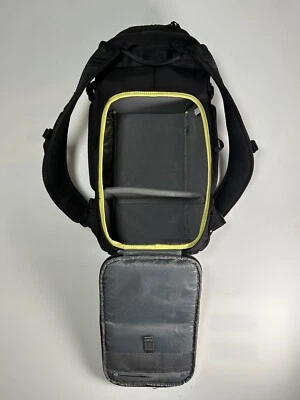 Mochila Incase Pro Pack para GoPro Compartmen acolchada duradera Foto 1 de 4