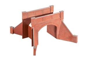 Wills SS53 OO Gauge Brick Arch Bridge With Abutments Plastic Kit - Picture 1 of 1