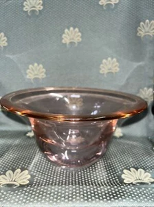 SIGNED ROBERT DEEBLE ART GLASS PINK BOWL 4.5” Tall - Picture 1 of 4