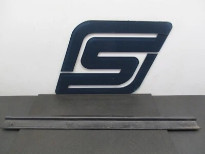 Nissan 300ZX 1986 pasajero puerta derecha umbral placa de desgaste cubierta defectos Foto 1 de 4