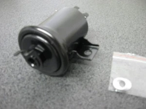 23300-65020 Fuel Filter fits Toyota 89-95 4Runner, Pickup & 93-94 T100 - Picture 1 of 4