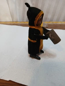 Vintage German Schuco Munich Child w/ Beer Stein Wind Up Tin Toy Drunk Monk B13 - Bild 1 von 3