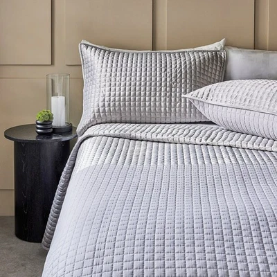 K By Kelly Hoppen Velvet Bedspread & Pillow Cases in Silver. Superking, NWOT - Image 1 of 4