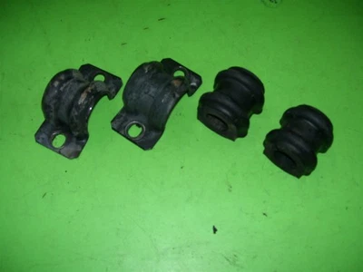 2013 Hyundai Genesis Coupe 2.0T Front Sway Bar Bushings Straps Mount Bracket OEM - Image 1 of 4