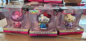 3-PK Sanrio HELLO KITTY Pink Purple Blue 2" Inch MetalFigs Diecast Figure NIB - Picture 1 of 5