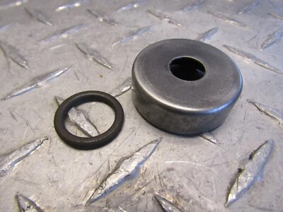 Suzuki LT500R 1987-1990 Quadracer OEM dirección inferior sello de polvo 51663-05G01 Foto 1 de 4