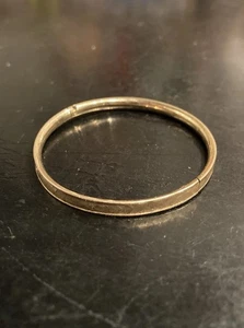 Vtg Kiddie Kraft Gold-Filled Hand-Engraved Floral Motifs Child Bangle Bracelet - Picture 1 of 6