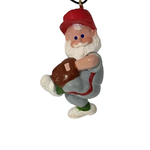 1989 Hallmark Ornament Here's The Pitch Santa Baseball Pitcher Vintage No Box - Picture 1 of 8