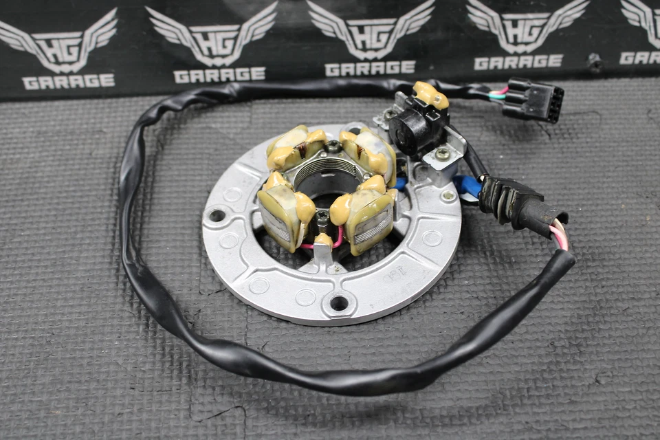 Yamaha YZ250F 2001 YZ400 YZ400F YZ426F OEM ESTATOR GENERADOR ALTERNADOR 5BE-85560 Foto 1 de 4