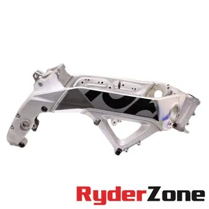 2017 - 2020 APRILIA TUONO V4 FRAME CHASSIS MAIN STOCK SILVER *DAMAGED* - Foto 1 di 19