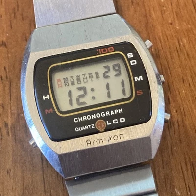 Reloj Calendario Cuarzo Cronógrafo LCD Vintage Armitron Tono Plateado Funciona Foto 1 de 4