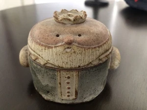 Piccolo coccio in ceramica con coperchio UCTCI Gempo King vintage - Foto 1 di 9