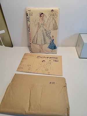 SIMPLICITY  PATTERN 1461 MS WEDDING DRESS BRIDAL GOWN BRIDESMAID 13/31 UC 1960's - Image 1 of 4